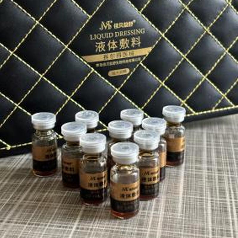 Καθημερινή αντηλιακή προστασία και ενυδατική ουσία